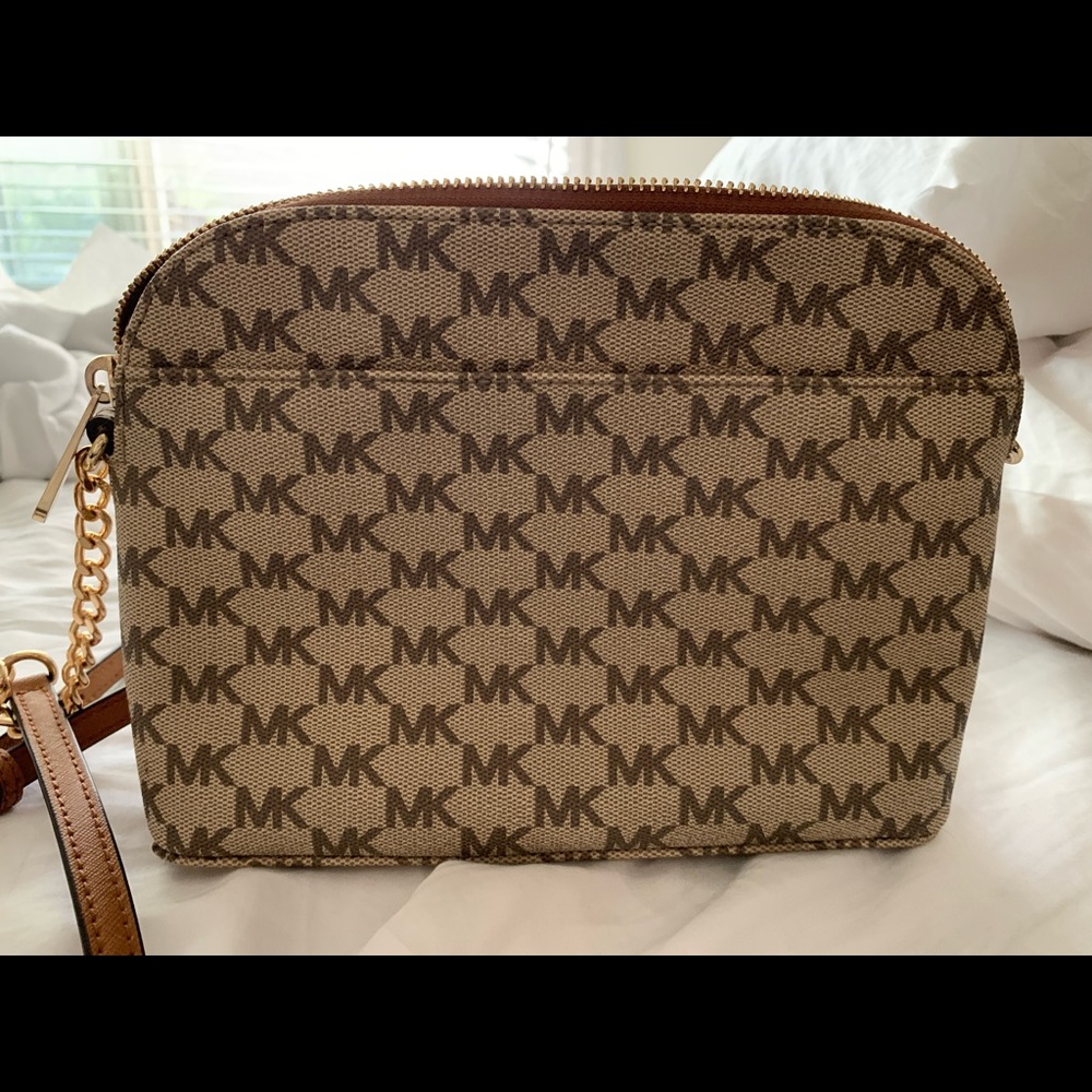 Authentic Michael Kors Crossbody (Small) - image 2